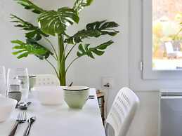 Charming Holiday Home in Gargas With Swimming Pool