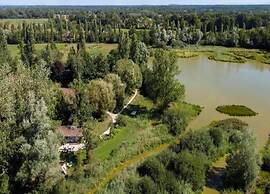 Charming Holiday Home in Gargas With Swimming Pool