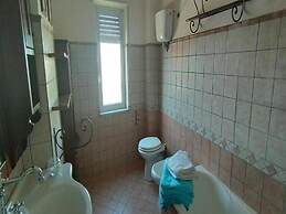Belvilla by OYO Tina Apartment
