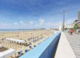 Apartment in Koksijde Near Sandy Beaches