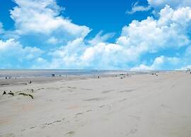 Apartment in Koksijde Near Sandy Beaches