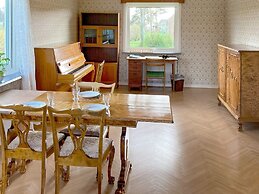 6 Person Holiday Home in Karl Gustav-by Traum