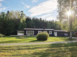 4 Person Holiday Home in Gunnarskog