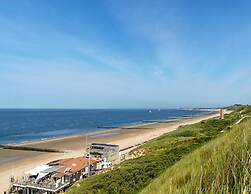 Apartment on the 2nd Floor for Family