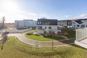 Apartment on the 2nd Floor for Family