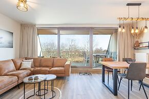 Apartment on the 2nd Floor for Family