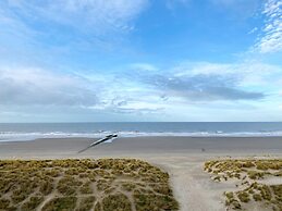 Apartment in Nieuwpoort With sea View