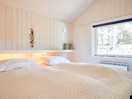 8 Person Holiday Home in Nexo-by Traum