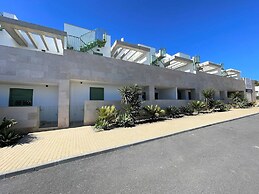 Belvilla by OYO Apartamento Moja!car