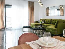 Villa La Ze - Three Bedroom Villa With Swimming Pool