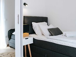 Villa La Ze - Three Bedroom Villa With Swimming Pool