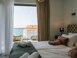 Villa La Ze - Three Bedroom Villa With Swimming Pool