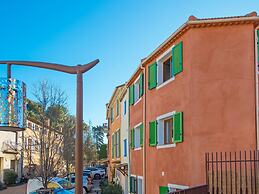 Beautiful Fisherman's House at the Beach
