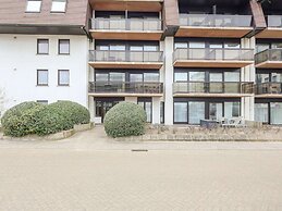 Apartment With Terrace and Side sea View