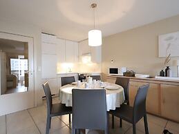 Apartment With Terrace and Side sea View