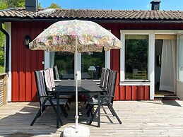 6 Person Holiday Home in Mardaklev-by Traum