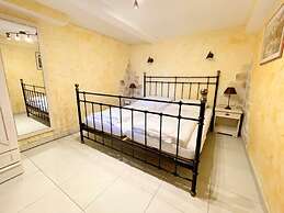 Rose Comfortable Holiday Residence