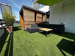 2-room Luxury Apartment