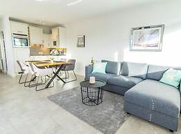 2-room Luxury Apartment