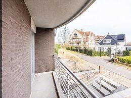 Parnasse With a Central Location