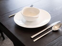 Parnasse With a Central Location