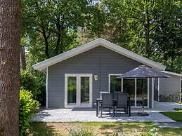 Bunglow for Four Person With Shared Pool