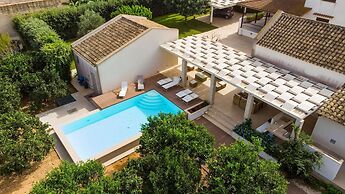 Villa in Sicily With Pool Near Erice & Trapani