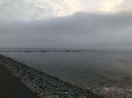 Luetje Huuske Modern Retreat