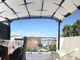 Apartments Paula - One Bedroom Apartment With Terrace 2