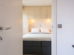 Apartment With Sunny Terrace