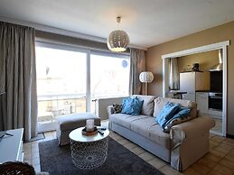 Manderley 0301 Very Well Located