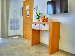 Cosy Apartment With Balcony