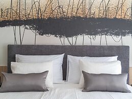 Apartments Villa Royale - Luxury One Bedroom Apartment With Terrace