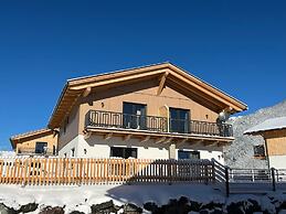 Beautiful Chalet With Sauna