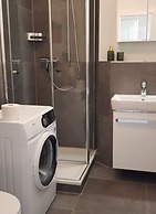 Klaar Kimming Modern Retreat