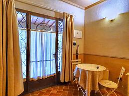 Cosy Apartment Near Center