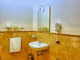 Cosy Apartment Near Center