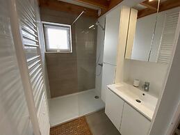 Beautiful Polder House Near Koksijde