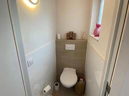 Beautiful Polder House Near Koksijde