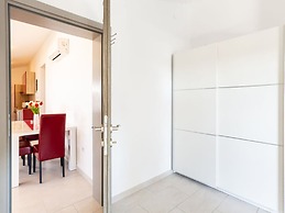 La Riva 1 Comfortable Holiday Residence