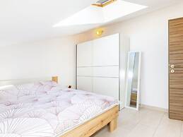 La Riva 1 Comfortable Holiday Residence