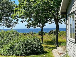 6 Person Holiday Home in Sturko-by Traum