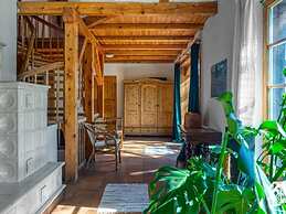 Peter Lassau Modern Retreat
