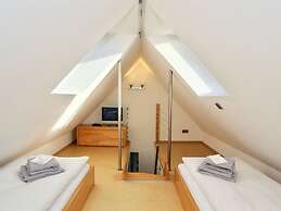 Kaphaus Modern Retreat