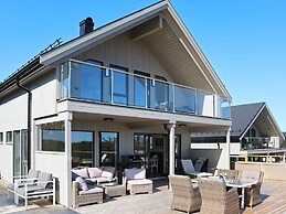 9 Person Holiday Home in Sondeled-by Traum