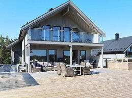 9 Person Holiday Home in Sondeled-by Traum