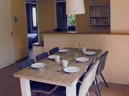 Enjoy a 6-person Bungalow