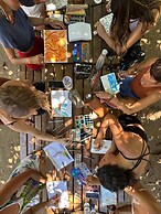 7 Garden Bungalow & Camping