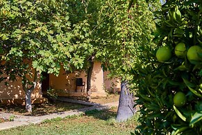 7 Garden Bungalow & Camping