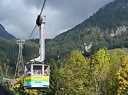 Haus Steiner Modern Retreat